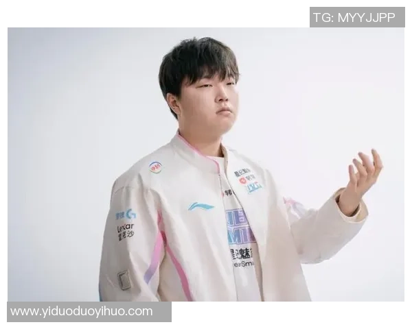 Bin凭借稳健表现引领上单新风潮掀起职业赛场新热潮